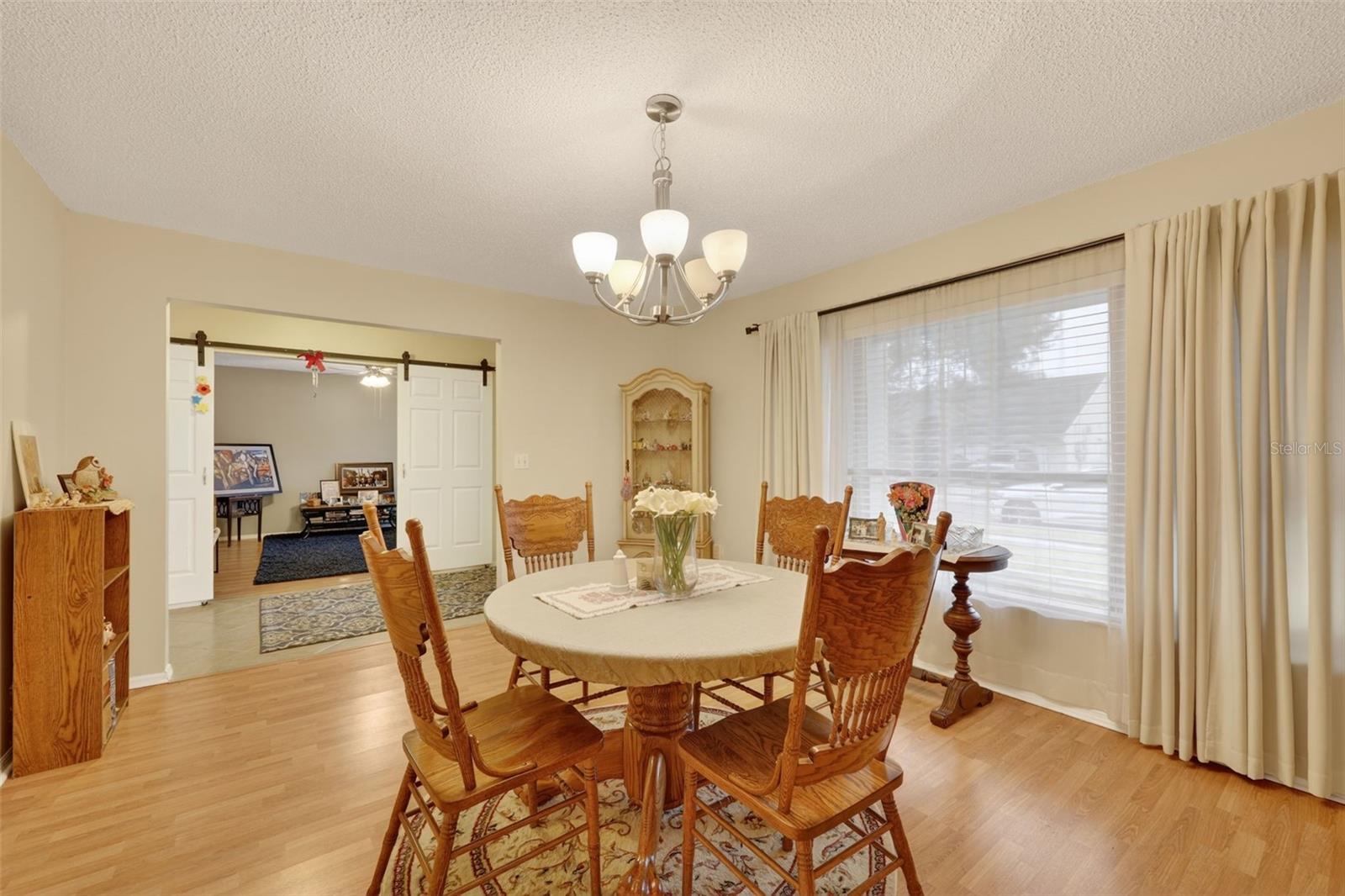 9410 PEBBLE GLEN AVE, TAMPA, FL, 33647