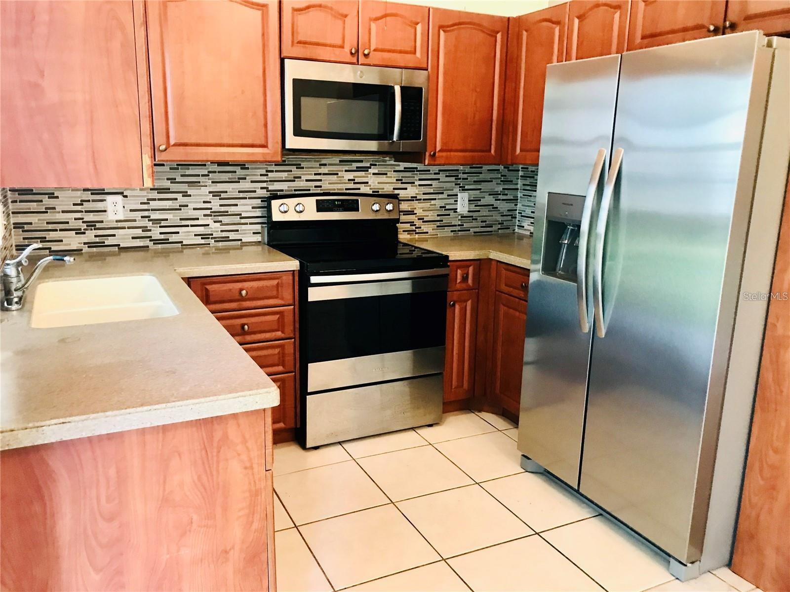 7045 LASSEN AVE, NEW PORT RICHEY, FL, 34655