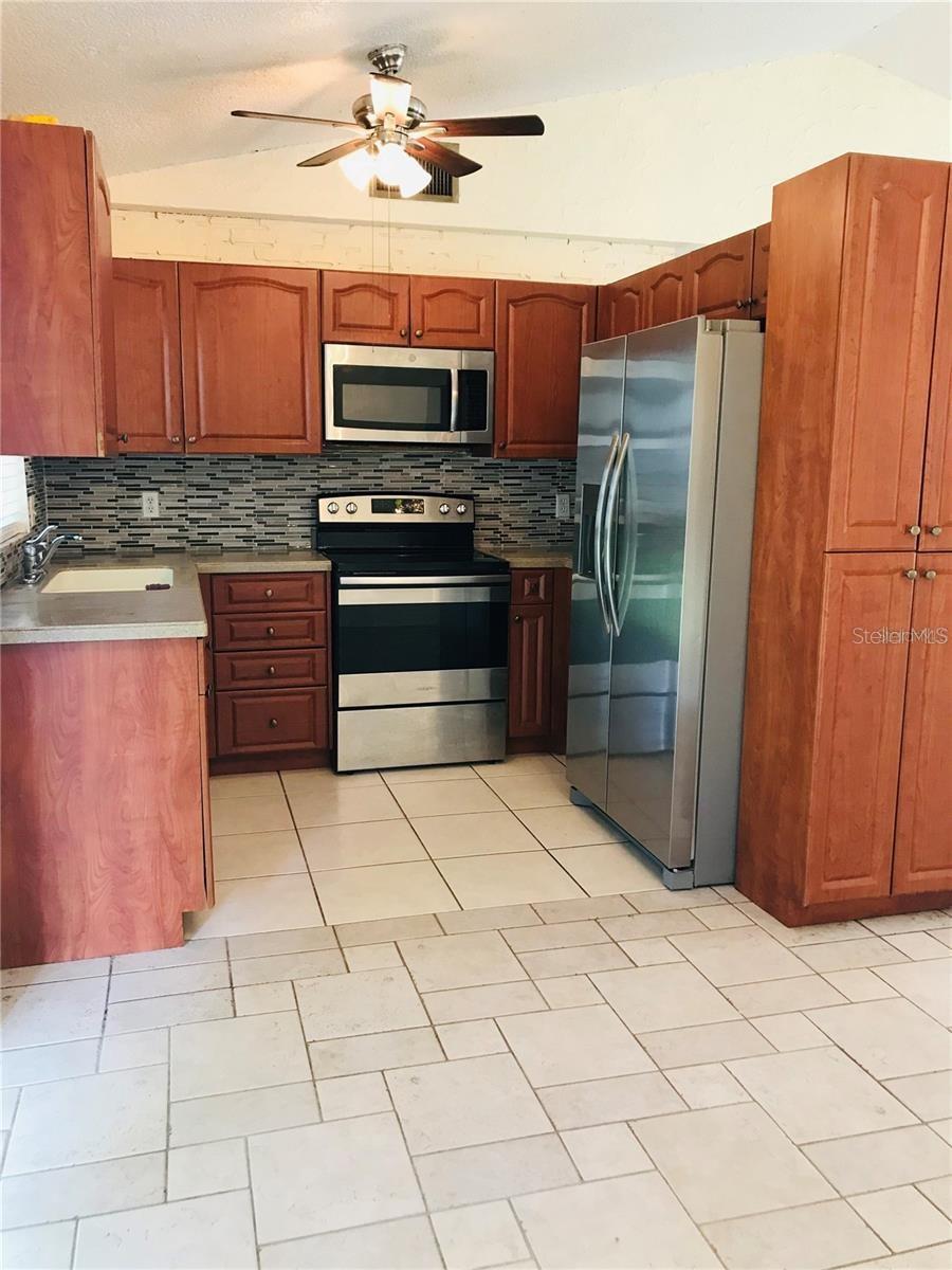 7045 LASSEN AVE, NEW PORT RICHEY, FL, 34655