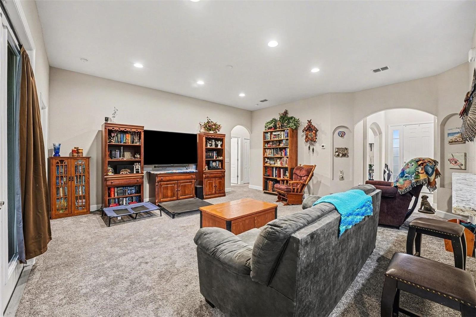 6432 EVERGREEN PARK DR, LAKELAND, FL, 33813