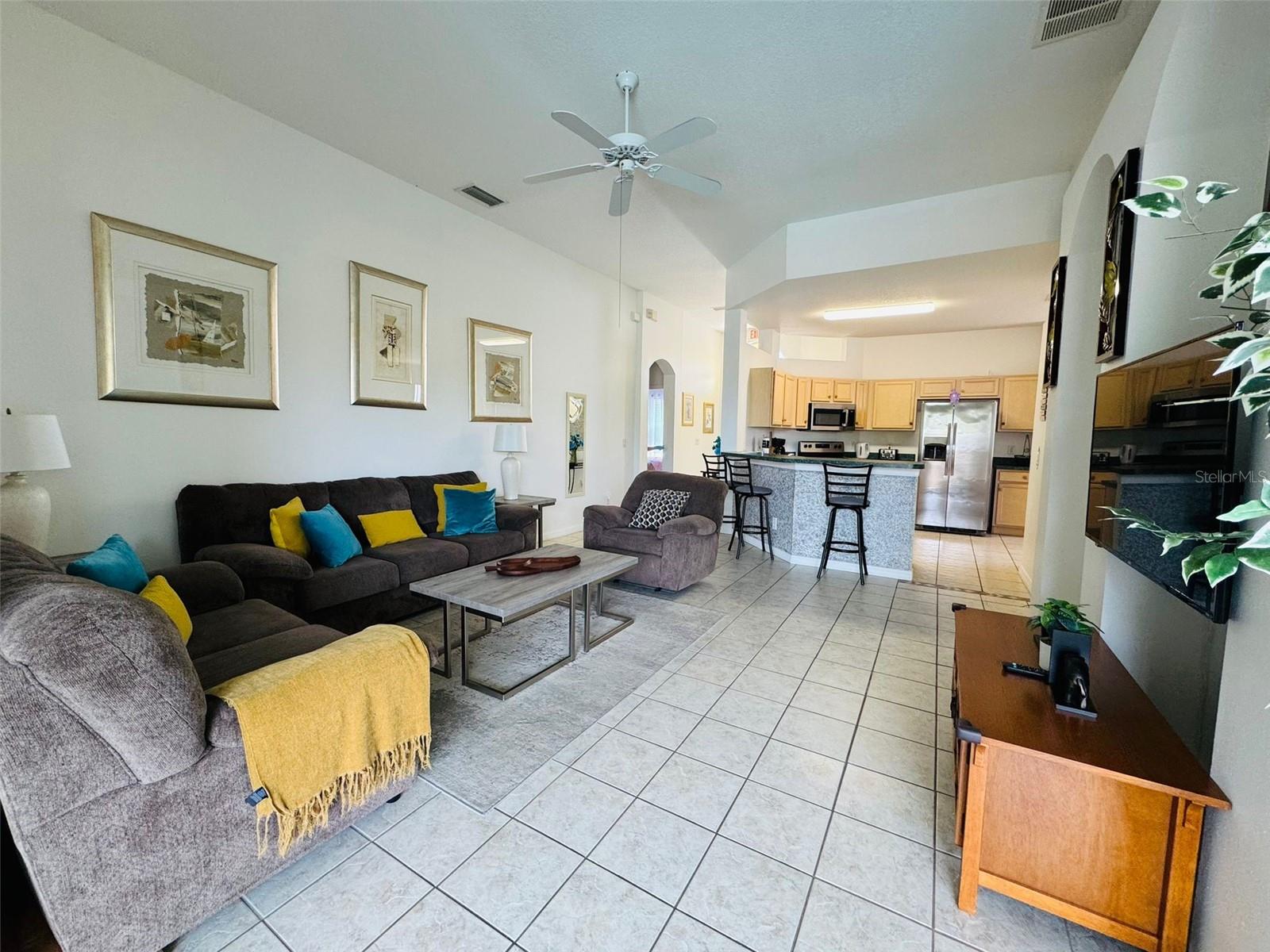 400 MONTARA DR, DAVENPORT, FL, 33897