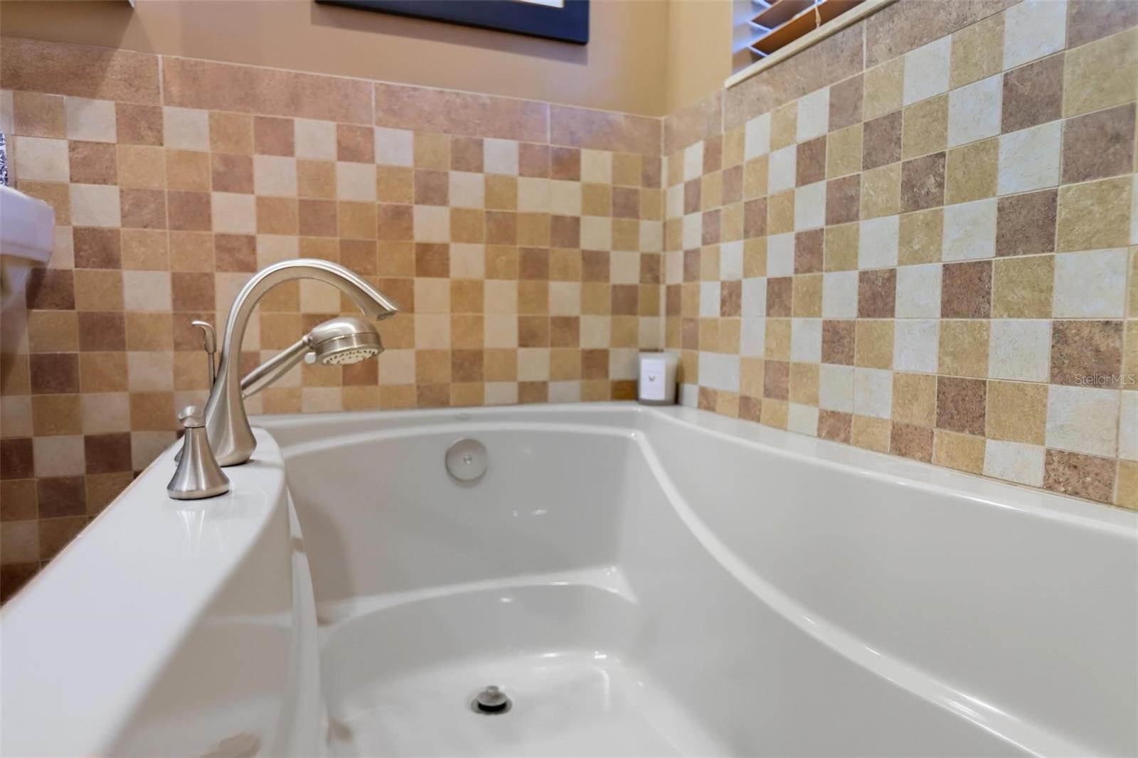 218 S HIGH ST, DELAND, FL, 32720