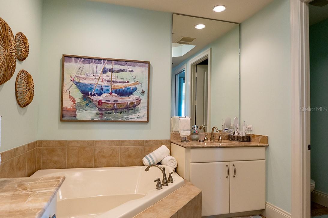 140 RIVIERA DUNES WAY #503, PALMETTO, FL, 34221