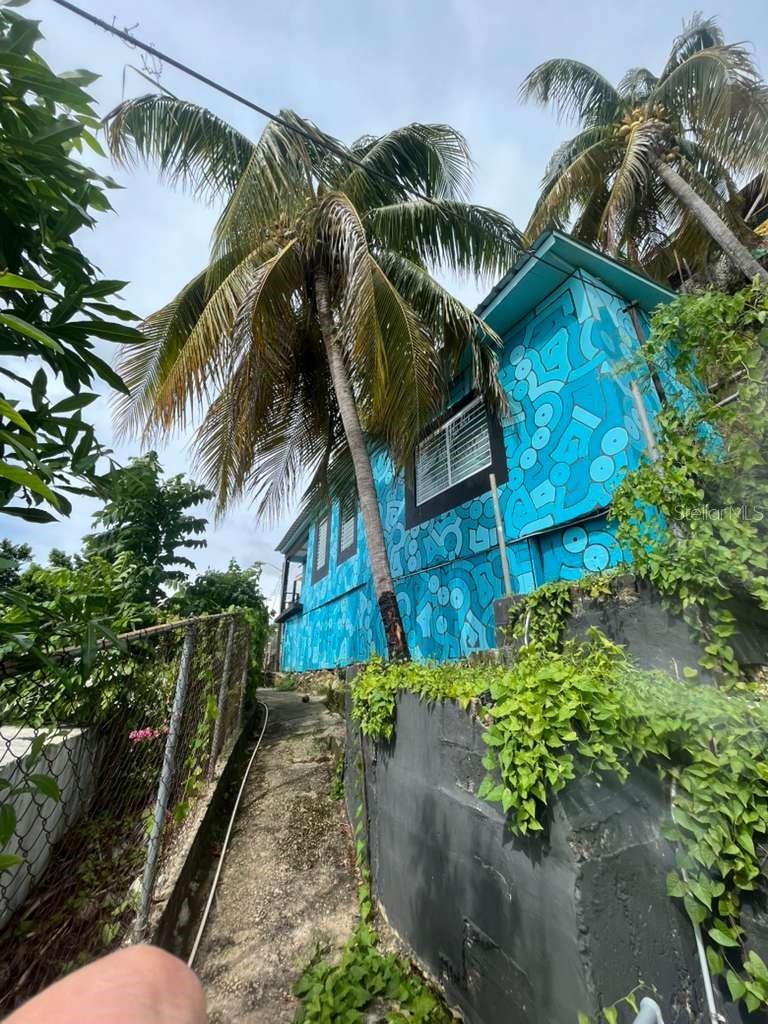 PR9118862 Property Photo