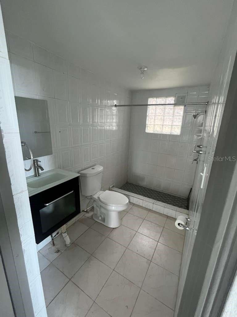 PR9118862 Property Photo