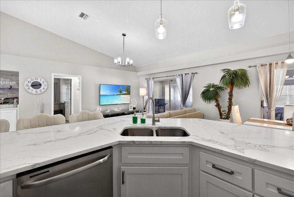 46 WHIPPOORWILL DR, PALM COAST, FL, 32164