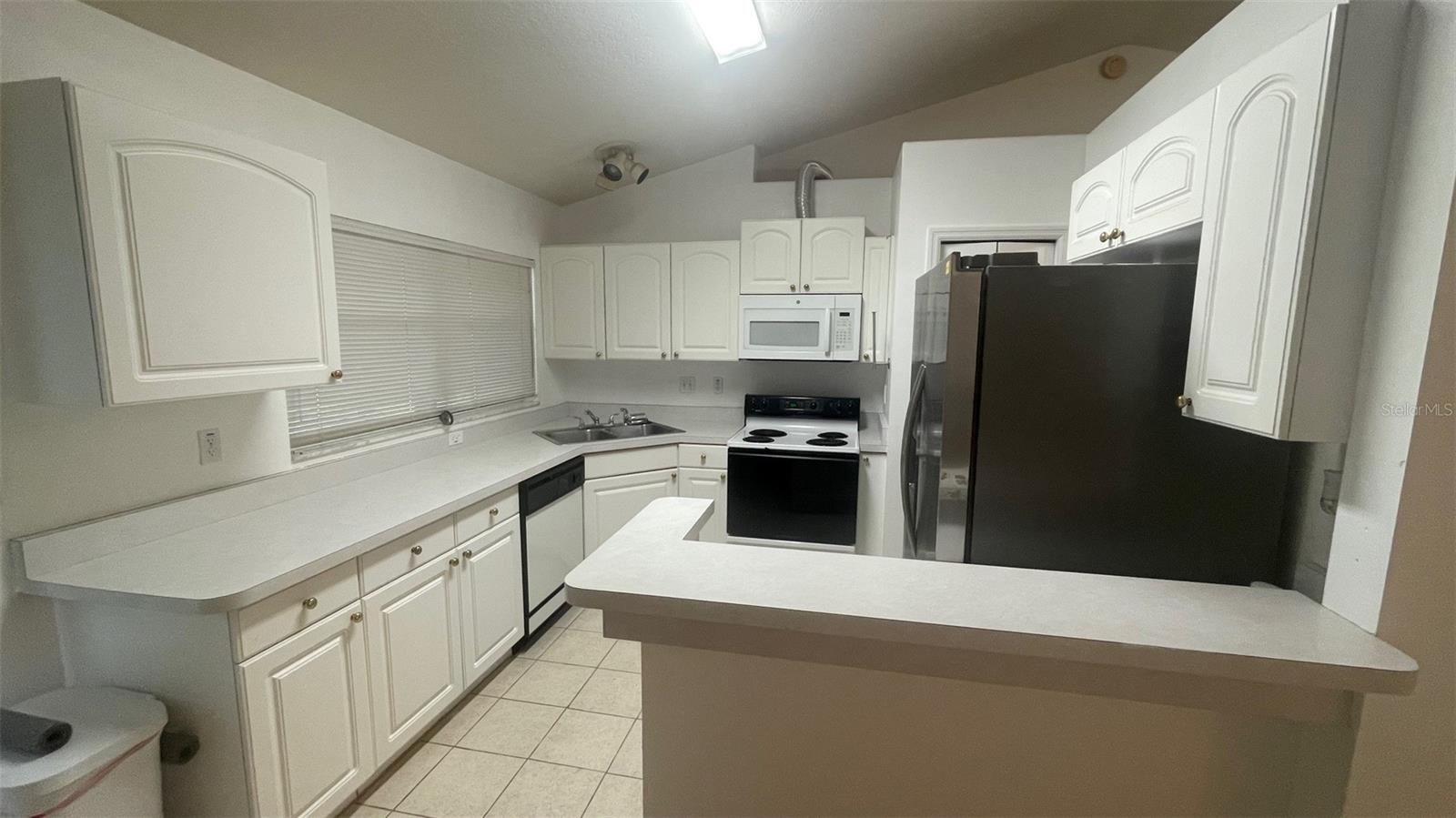 32 ALMOND DR, OCALA, FL, 34472