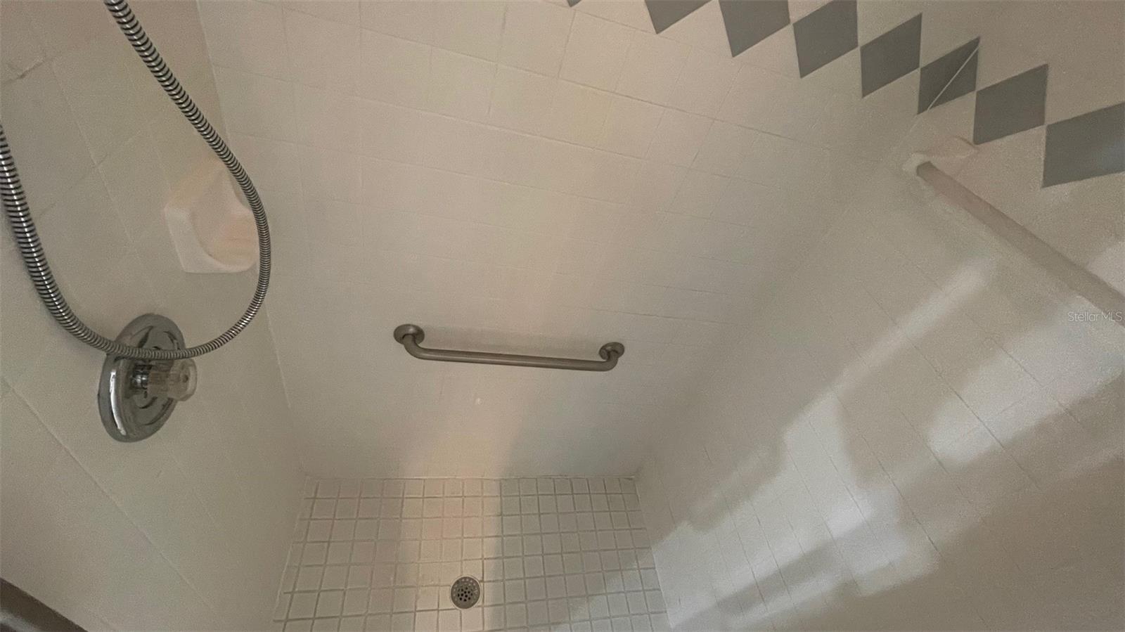 32 ALMOND DR, OCALA, FL, 34472