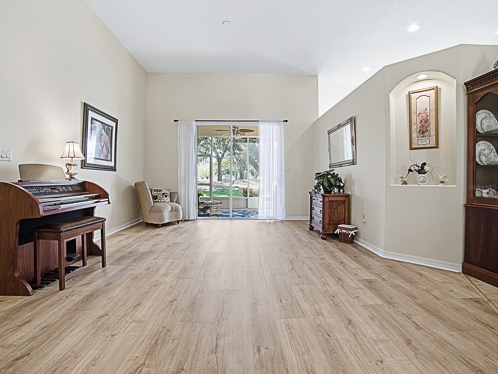 24239 BELLE MEDE DR, LEESBURG, FL, 34748