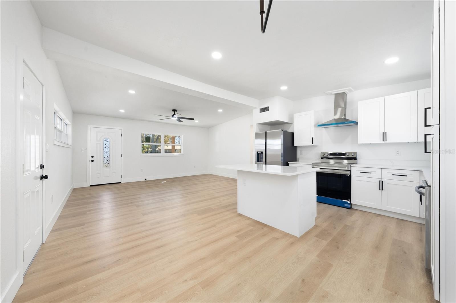 1130 CAREFREE COVE DR, WINTER HAVEN, FL, 33881