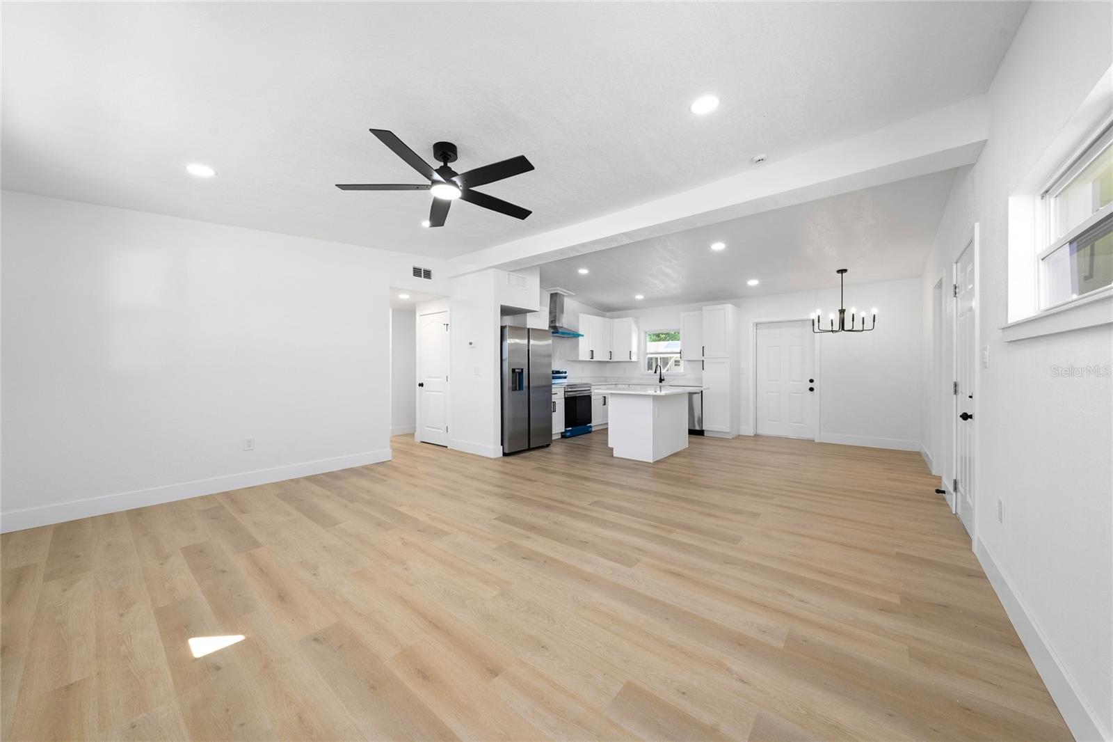 1130 CAREFREE COVE DR, WINTER HAVEN, FL, 33881