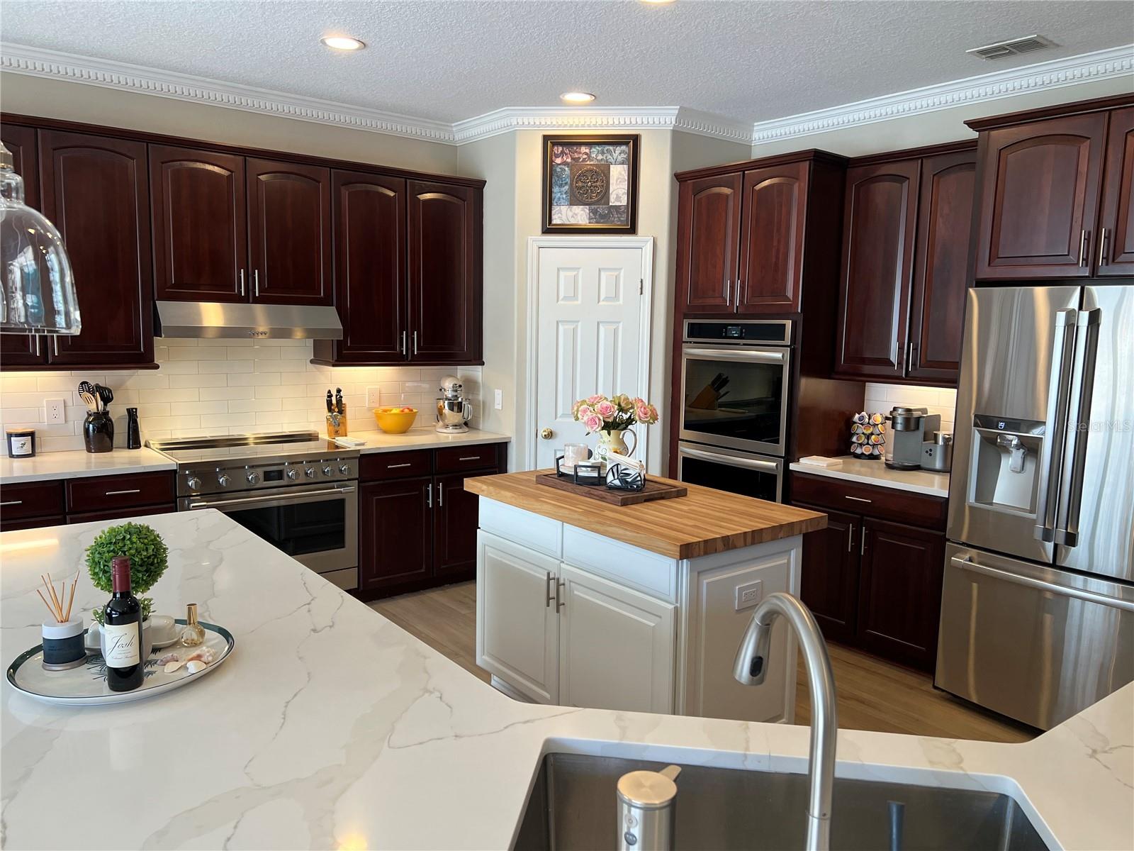 9754 PINEOLA DR, ORLANDO, FL, 32836