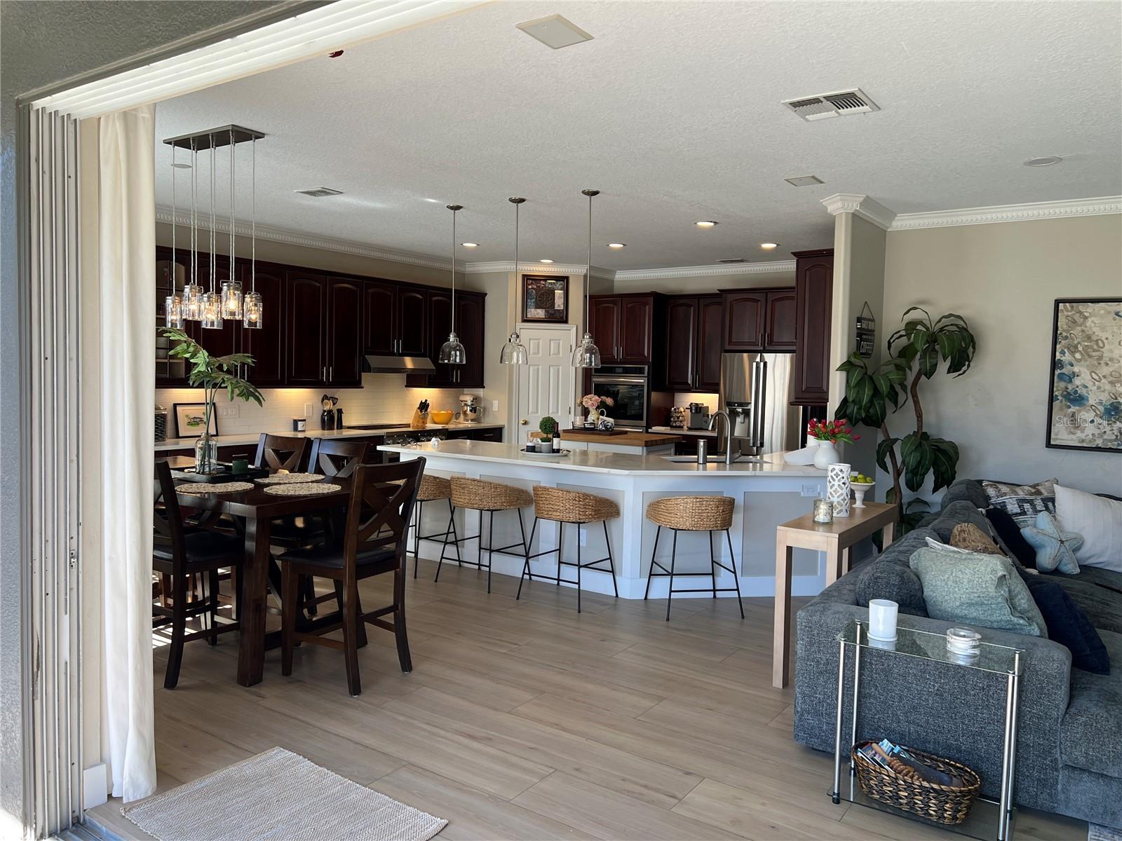 9754 PINEOLA DR, ORLANDO, FL, 32836