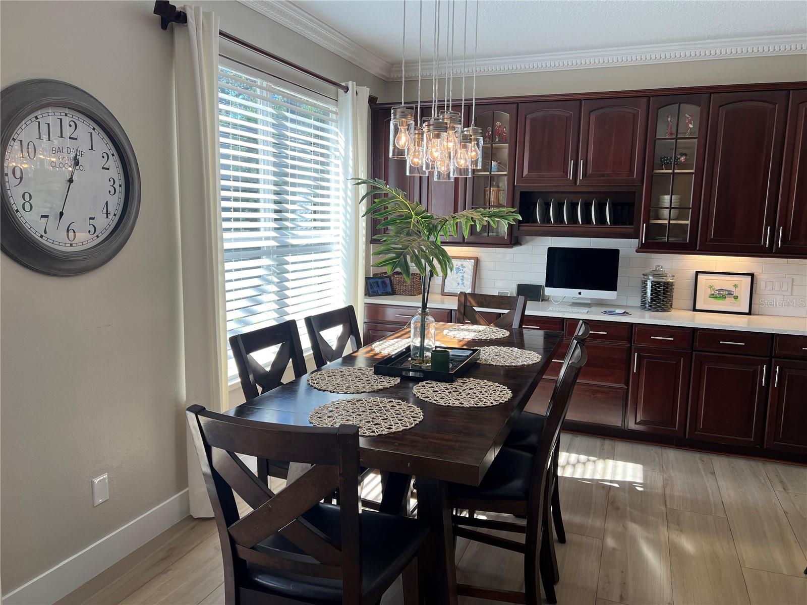 9754 PINEOLA DR, ORLANDO, FL, 32836