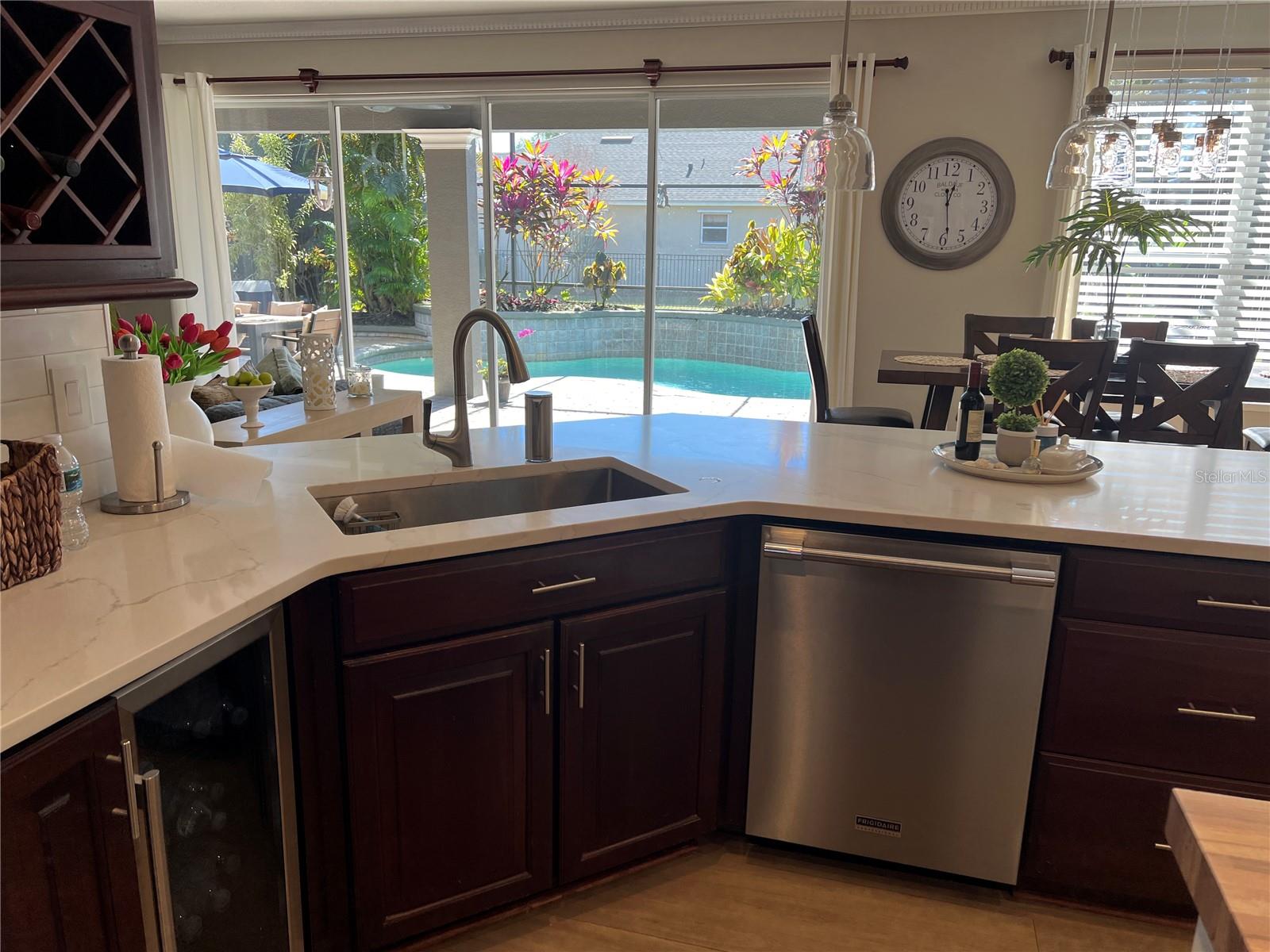 9754 PINEOLA DR, ORLANDO, FL, 32836