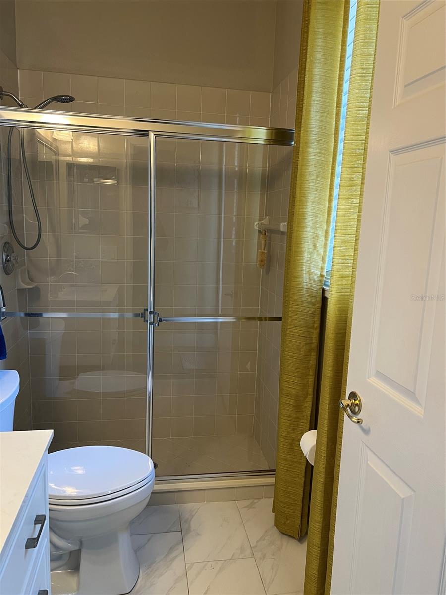 9754 PINEOLA DR, ORLANDO, FL, 32836