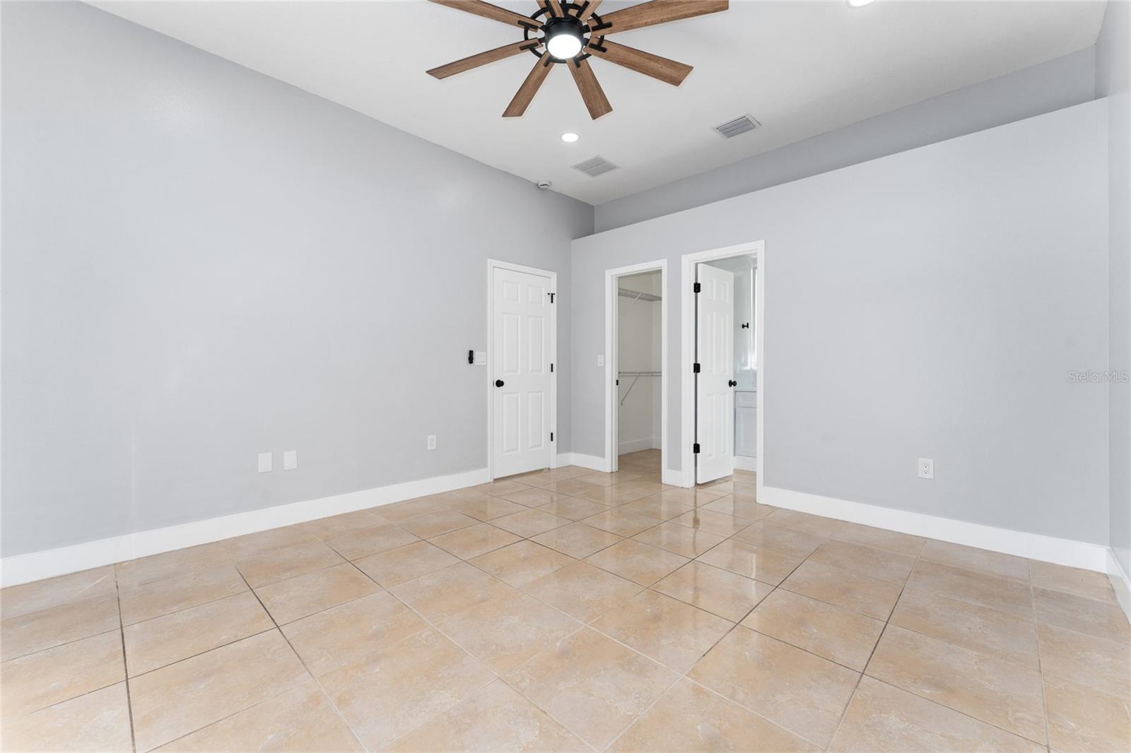 760 COUNTRY WOODS CIR, KISSIMMEE, FL, 34744