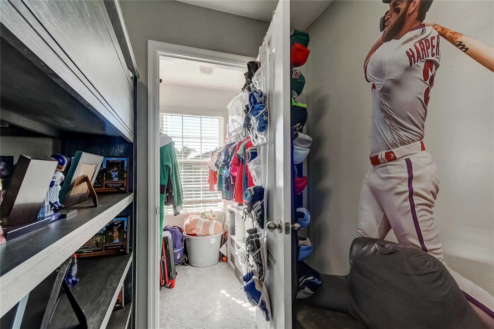 Bedroom 2 Walk-in Closet