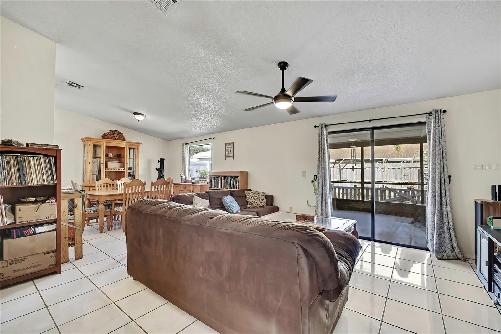 1521 PINEY BRANCH CIR, VALRICO, FL, 33594