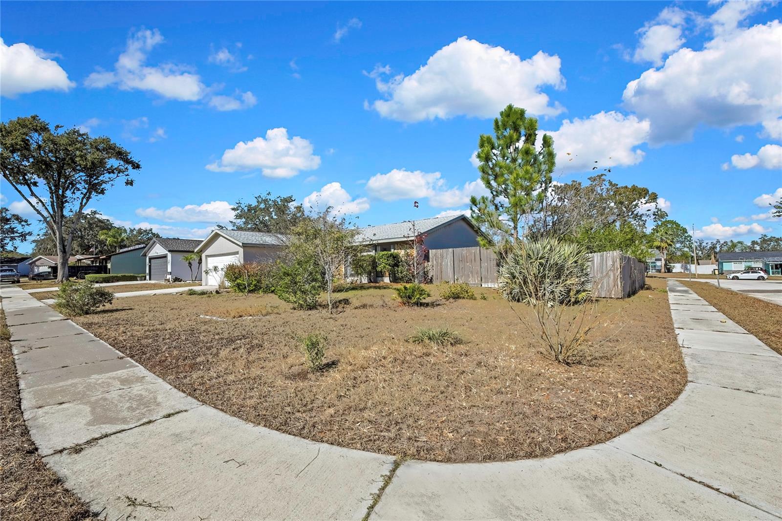 1521 PINEY BRANCH CIR, VALRICO, FL, 33594