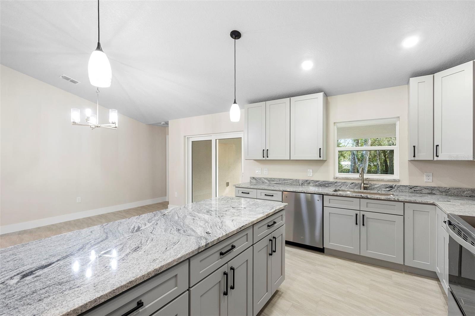 415 IVY AVE, DELAND, FL, 32724