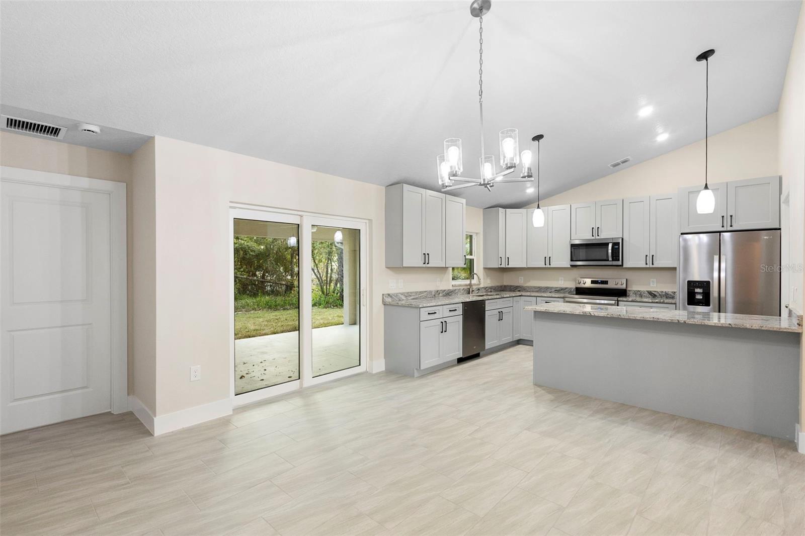 415 IVY AVE, DELAND, FL, 32724