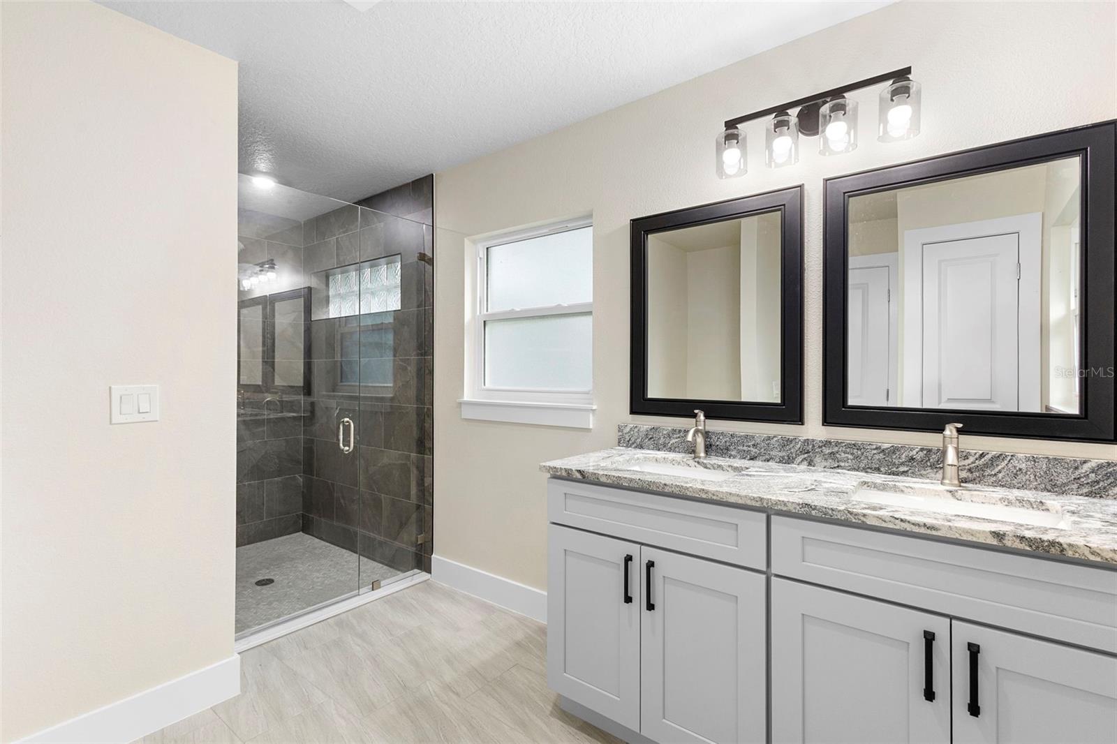 415 IVY AVE, DELAND, FL, 32724