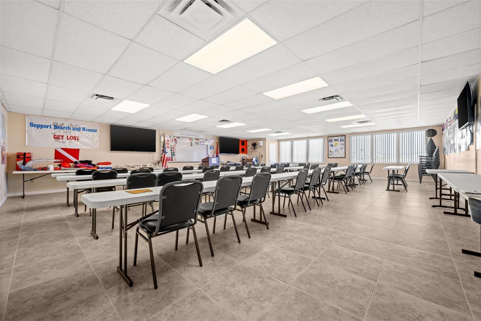 917 SE 47TH TER, CAPE CORAL, FL, 33904