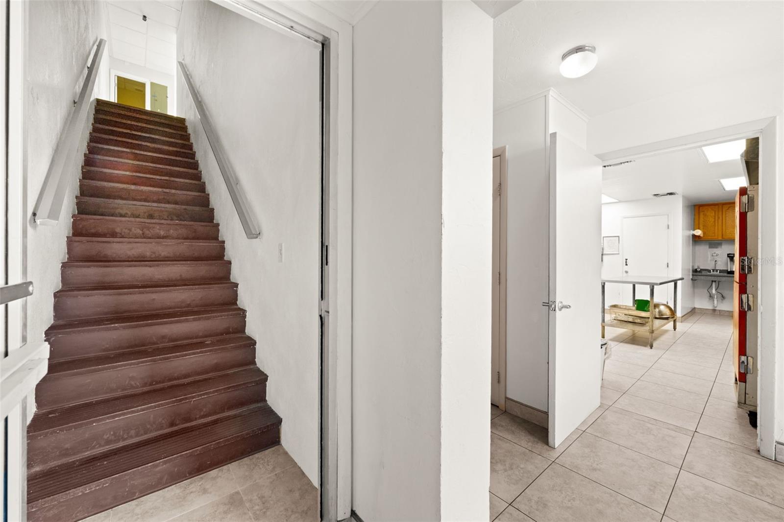 917 SE 47TH TER, CAPE CORAL, FL, 33904