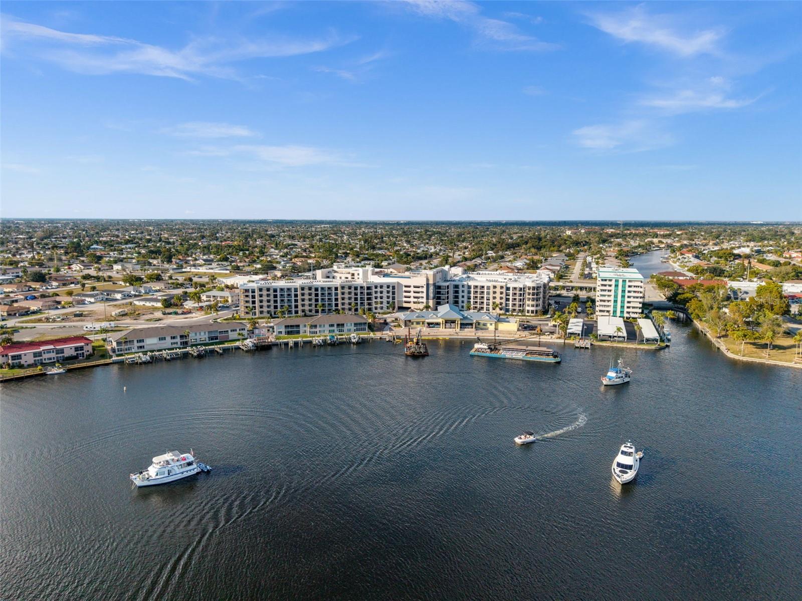 917 SE 47TH TER, CAPE CORAL, FL, 33904