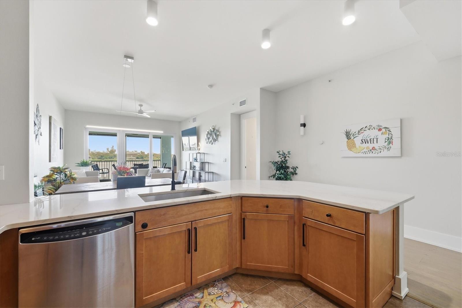 11120 HACIENDA DEL MAR BLVD #F-205, PLACIDA, FL, 33946