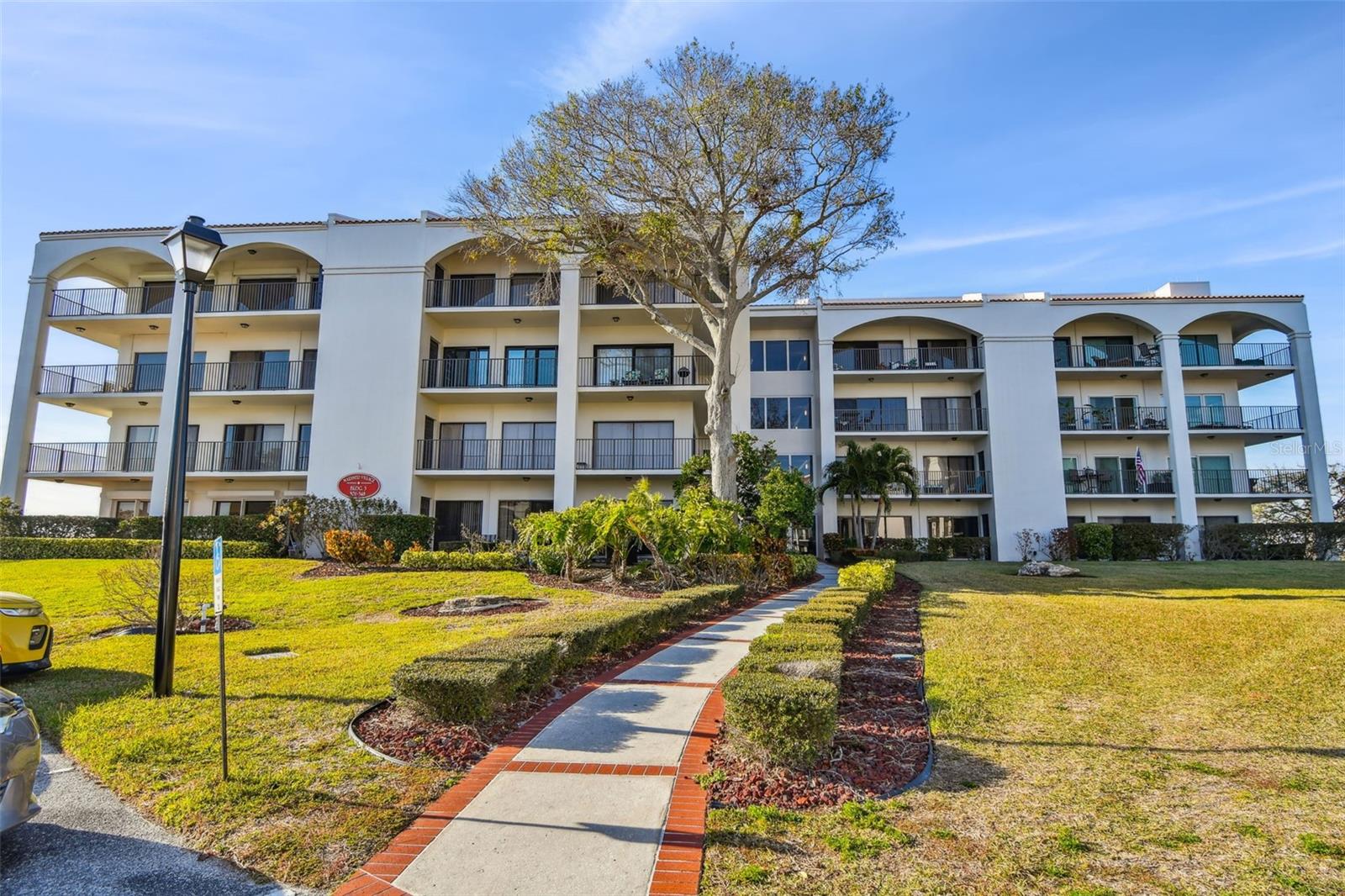 301 MARINER DR #301, TARPON SPRINGS, FL, 34689