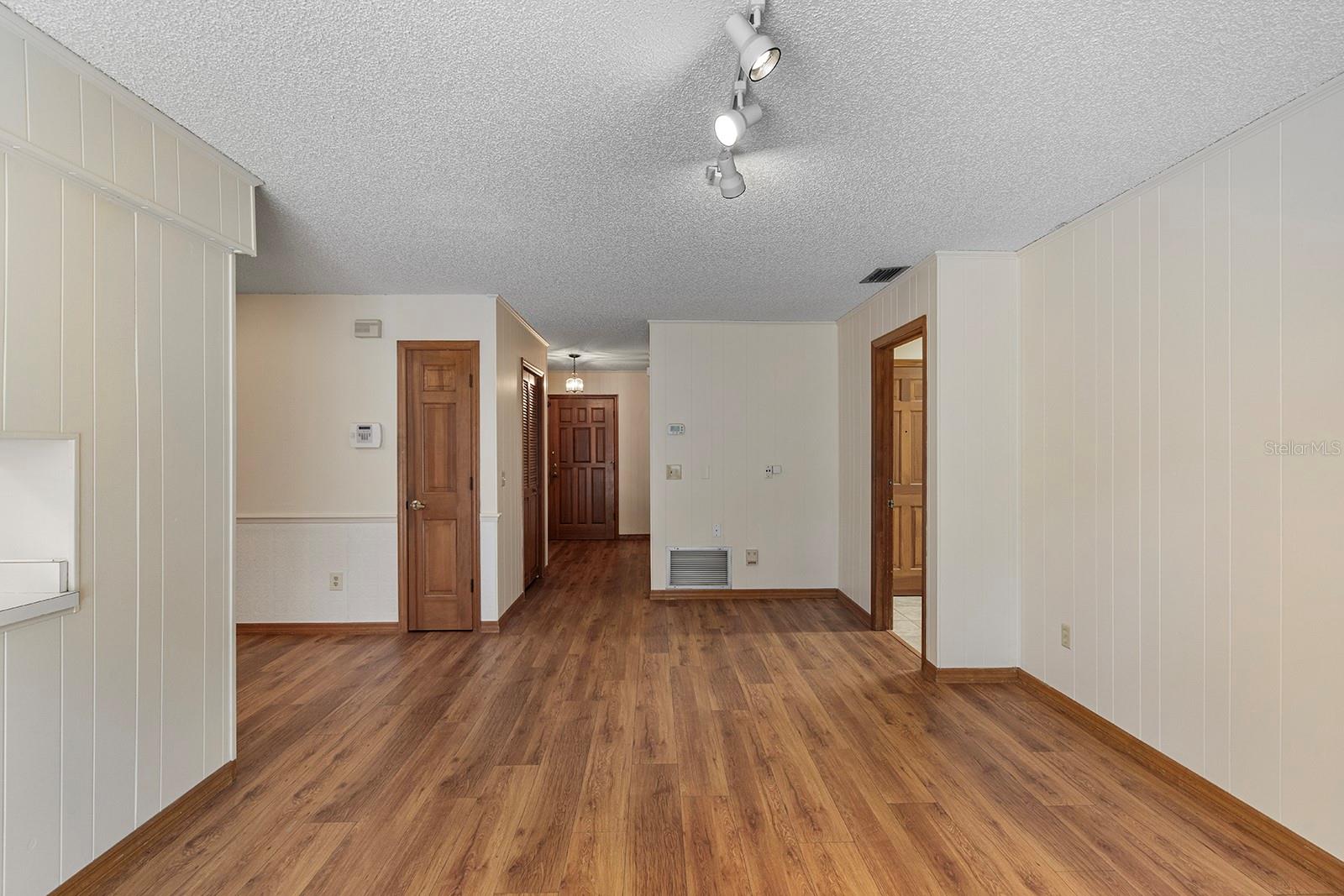 1637 RED MANGROVE DR, DELAND, FL, 32724