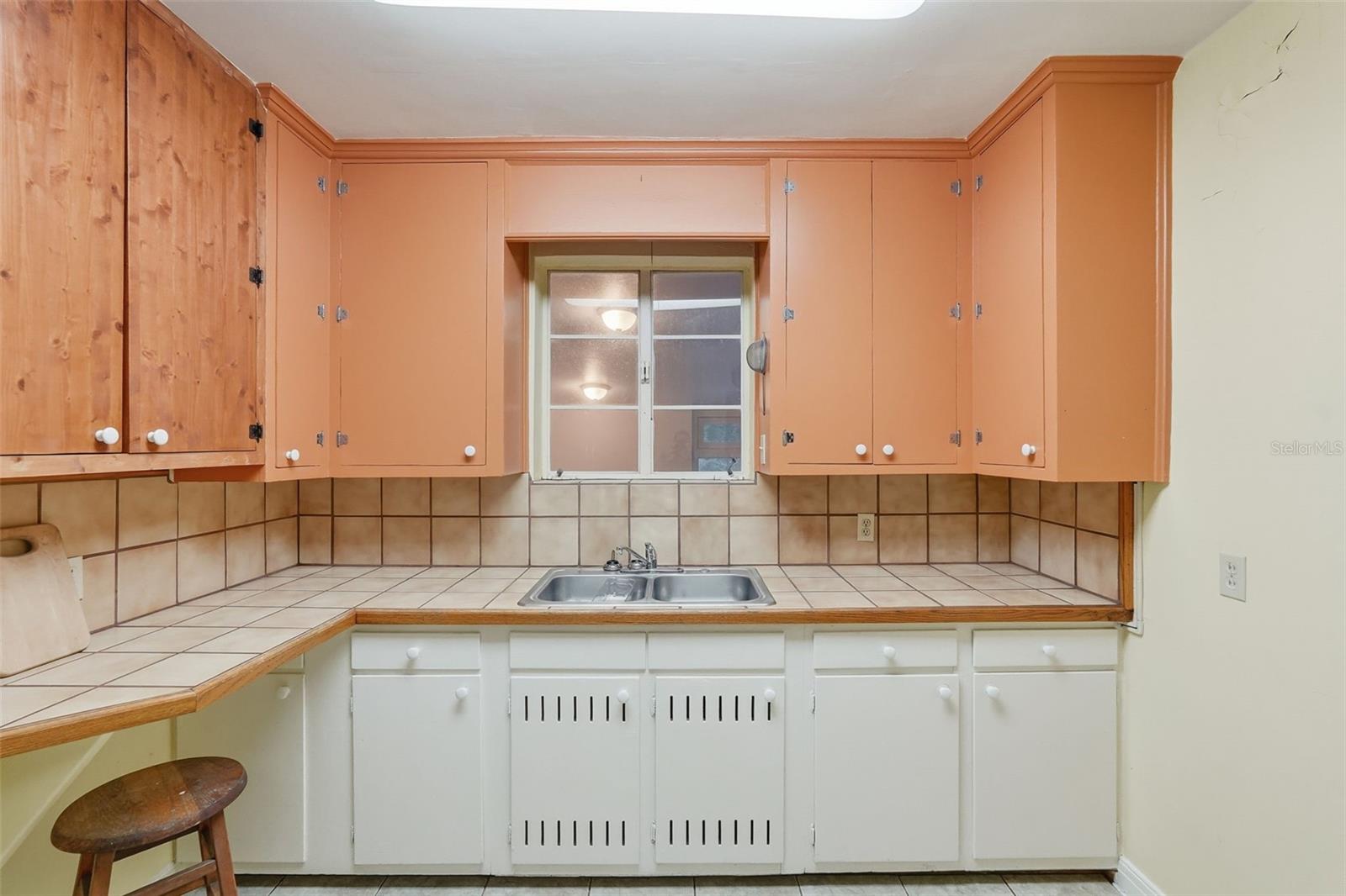 1423 NW 11TH RD, GAINESVILLE, FL, 32605