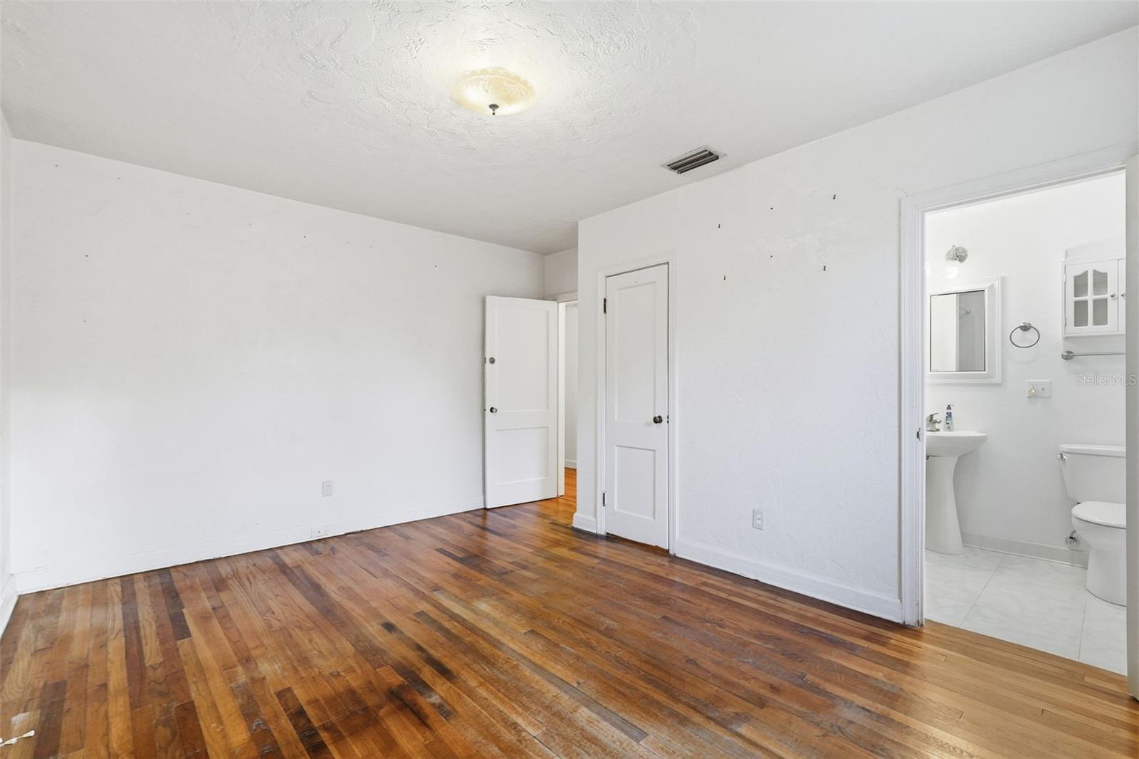 1423 NW 11TH RD, GAINESVILLE, FL, 32605