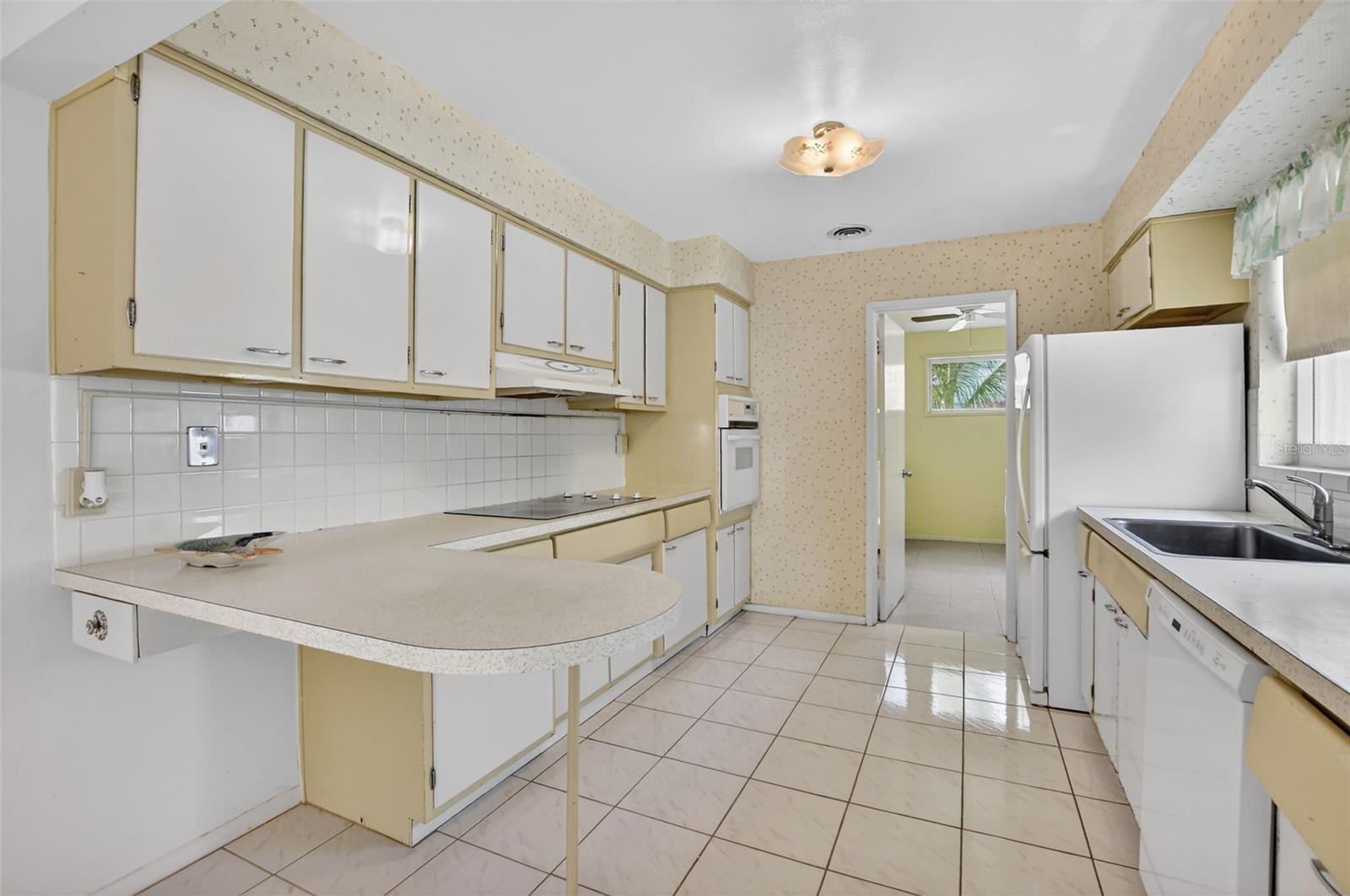 450 NW 12TH AVE, BOCA RATON, FL, 33486