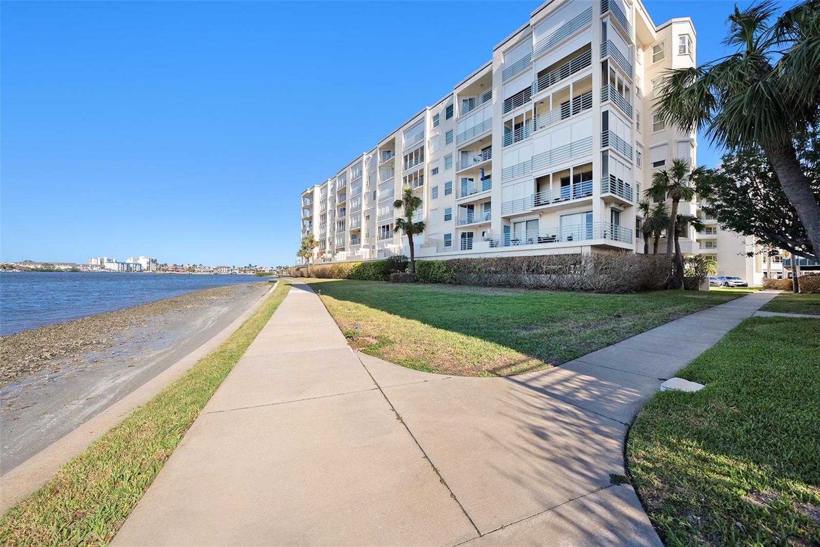 7984 SAILBOAT KEY BLVD S #401, SOUTH PASADENA, FL, 33707