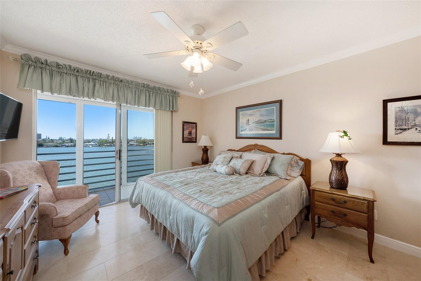 7984 SAILBOAT KEY BLVD S #401, SOUTH PASADENA, FL, 33707