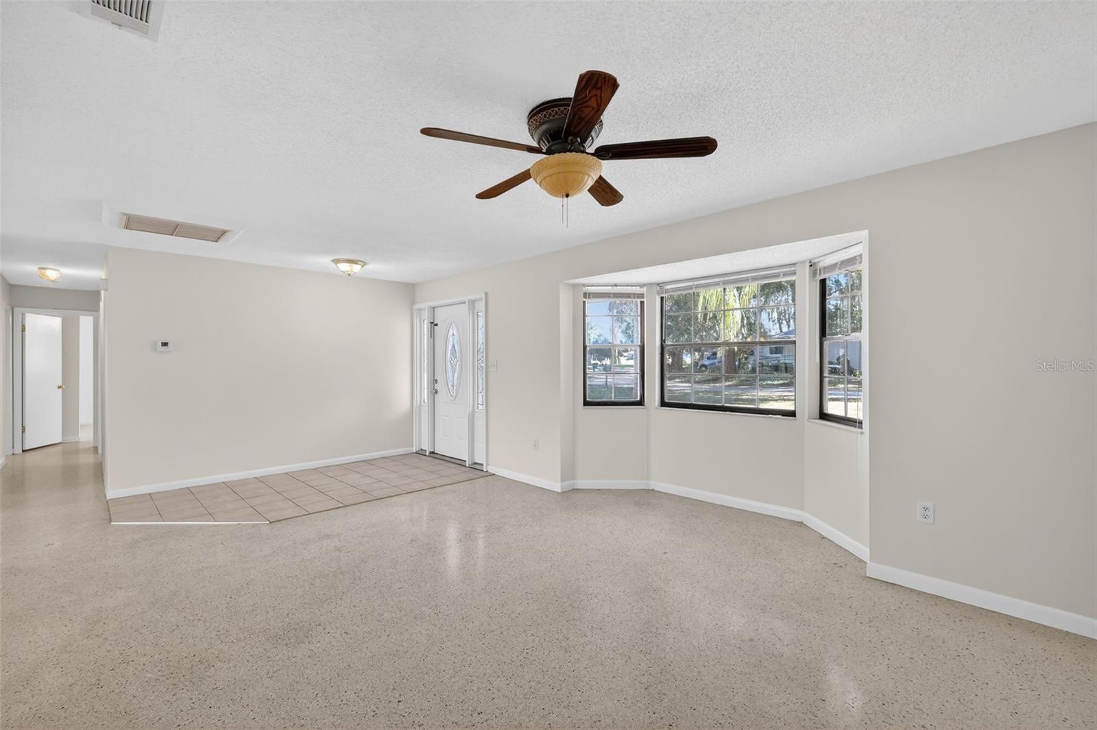 4128 HARRY DR, FRUITLAND PARK, FL, 34731