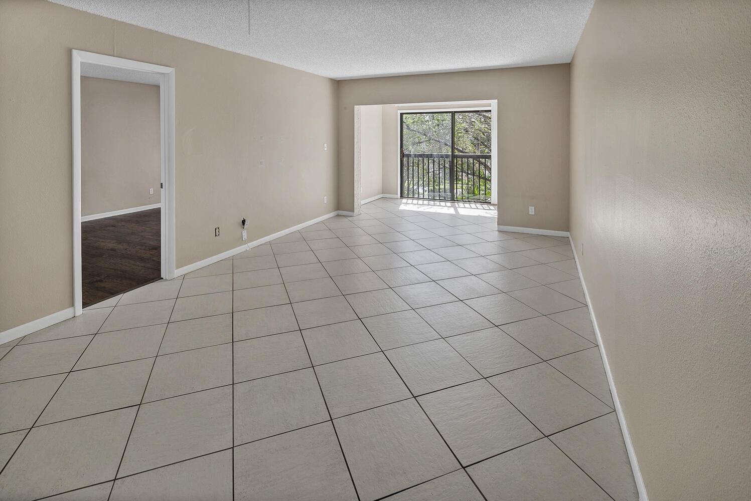 2002 BLUE HAWK CT #1723, CLEARWATER, FL, 33762