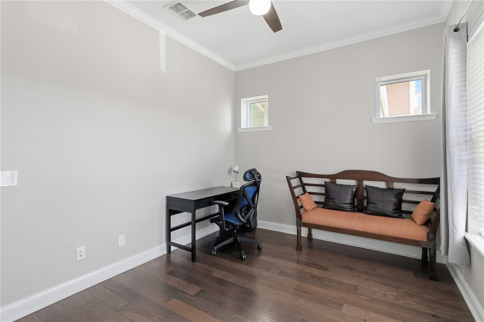 8905 LAUREATE BLVD, ORLANDO, FL, 32827