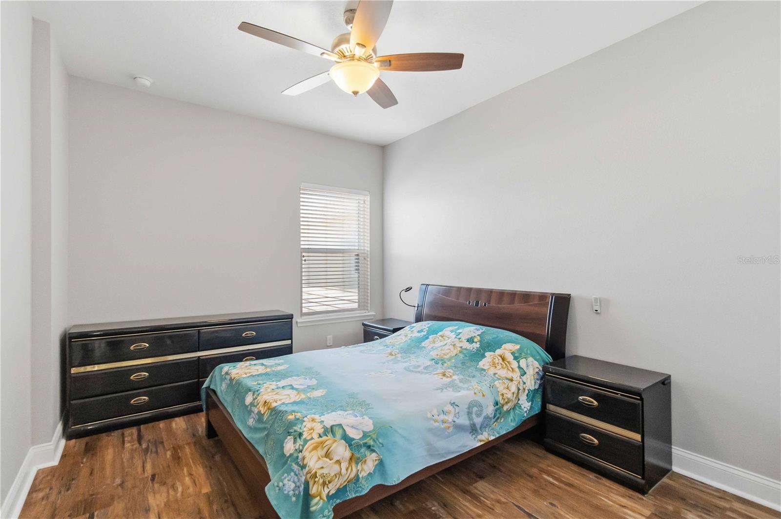 8905 LAUREATE BLVD, ORLANDO, FL, 32827