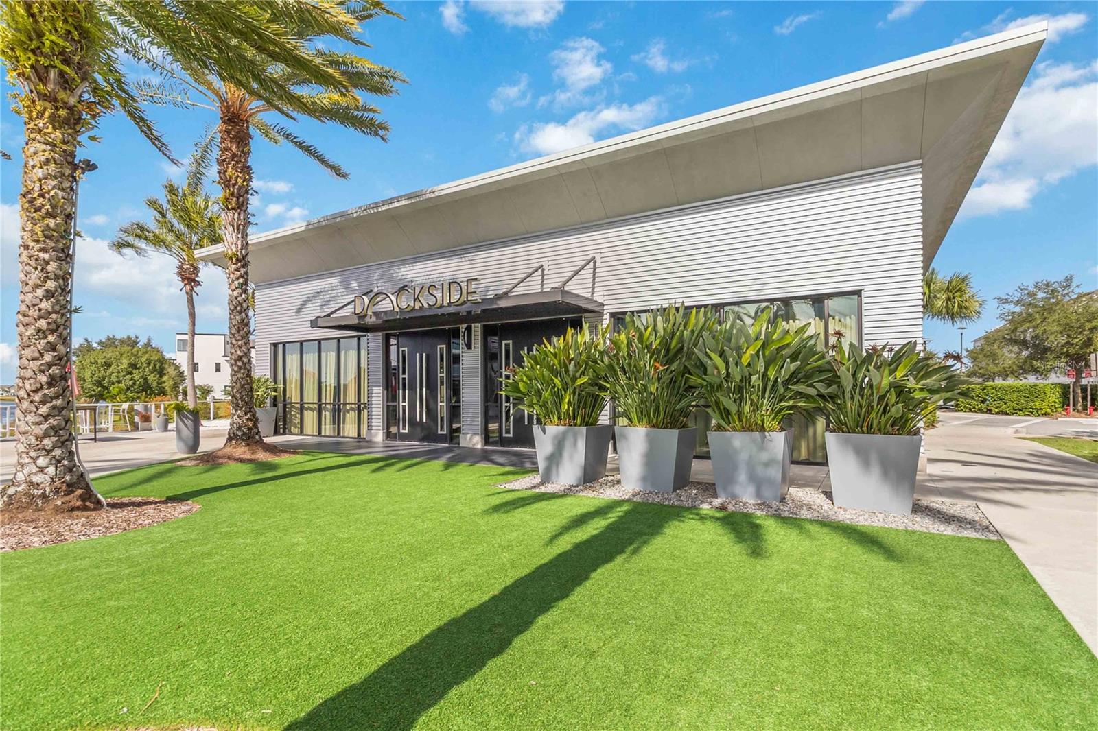 8905 LAUREATE BLVD, ORLANDO, FL, 32827