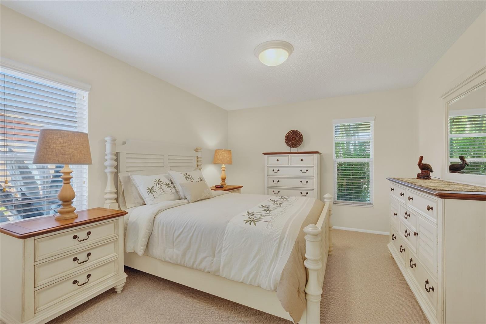 6812 19TH AVE W, BRADENTON, FL, 34209