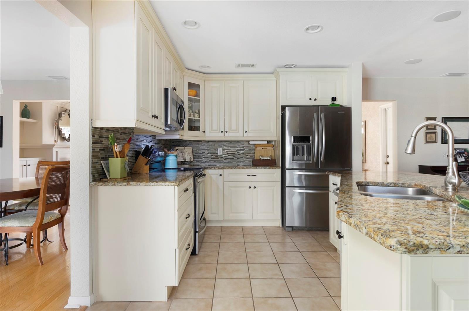 1845 72ND AVE NE, ST PETERSBURG, FL, 33702