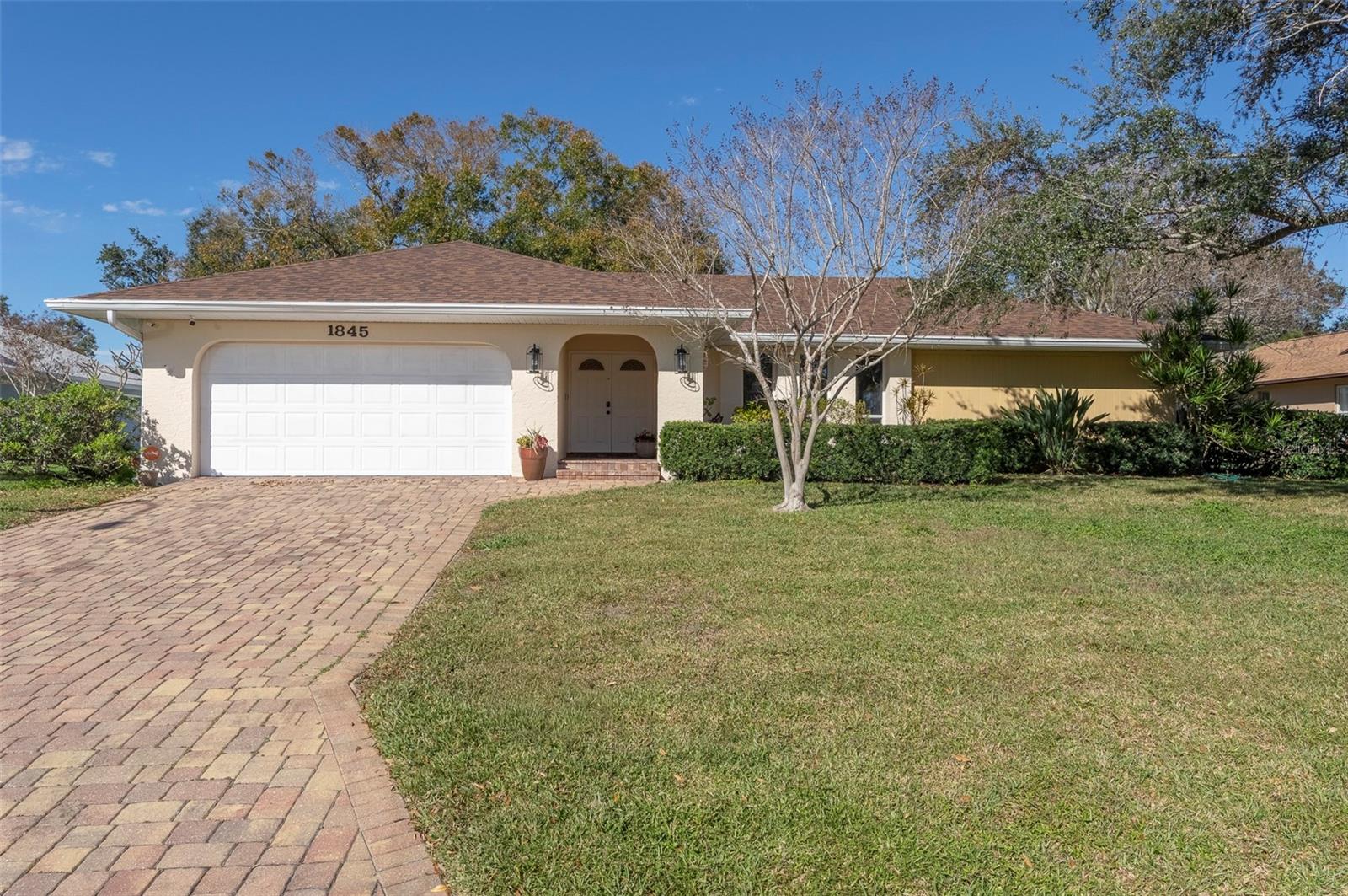 1845 72ND AVE NE, ST PETERSBURG, FL, 33702