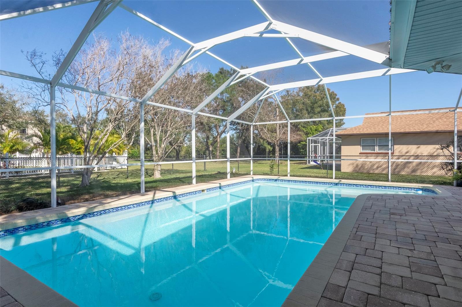 1845 72ND AVE NE, ST PETERSBURG, FL, 33702