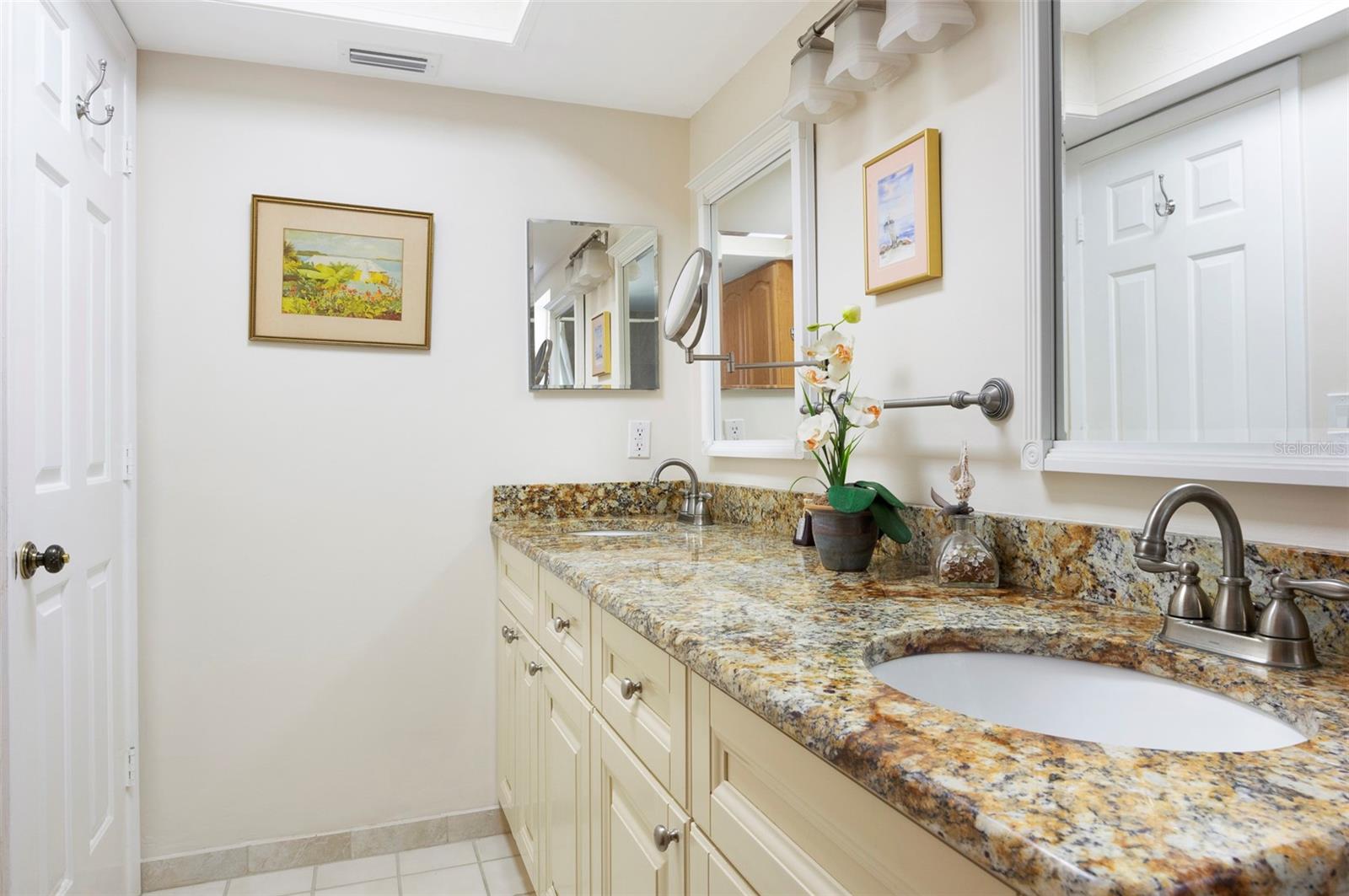 1845 72ND AVE NE, ST PETERSBURG, FL, 33702