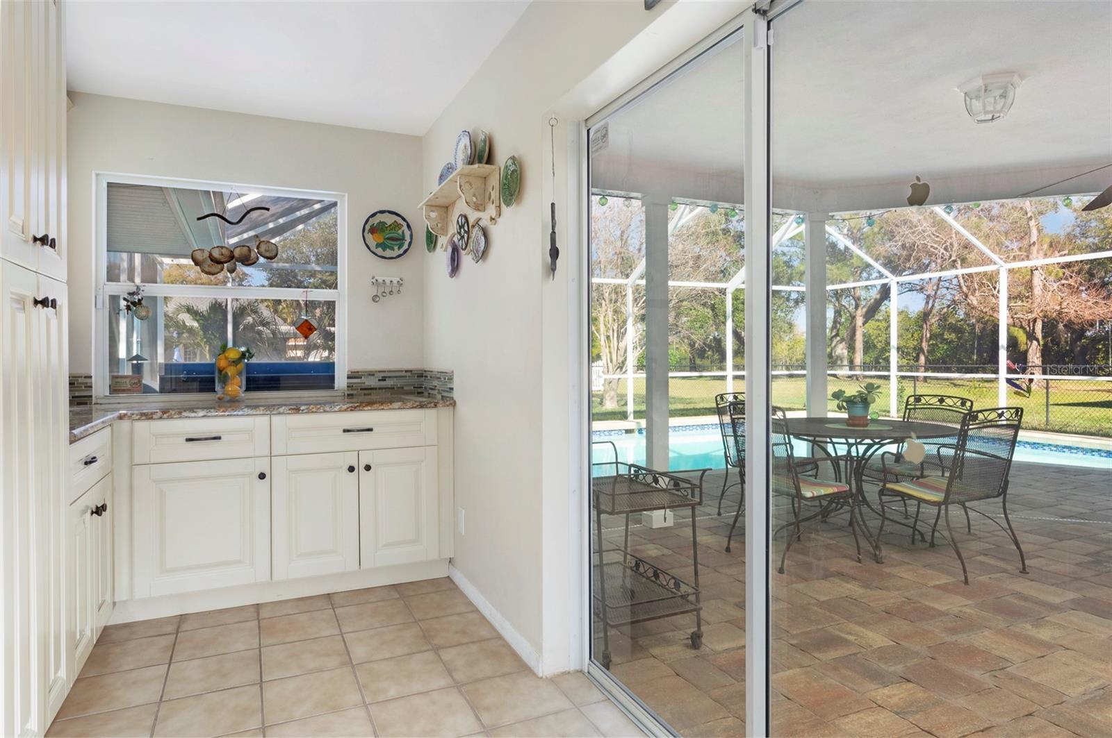 1845 72ND AVE NE, ST PETERSBURG, FL, 33702