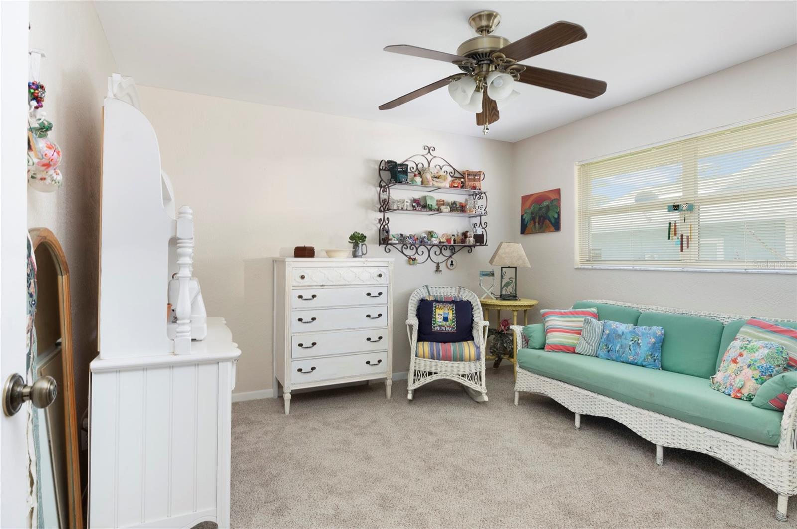 1845 72ND AVE NE, ST PETERSBURG, FL, 33702